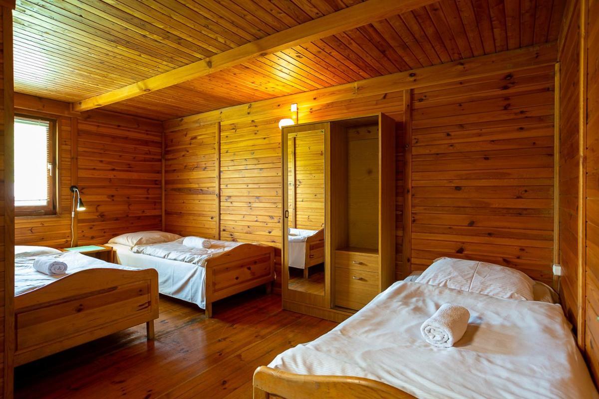 Ab Domki Caloroczne Nad Jeziorem Steszew Ngoại thất bức ảnh